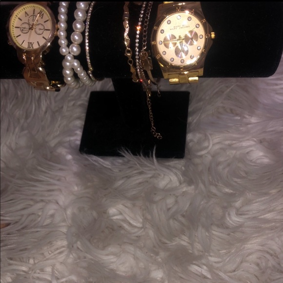 Marc Jacobs gold watch retail $229.00 main image 2